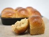 dinner rolls